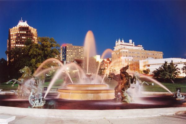 Kansas City JC Nichols Fountain